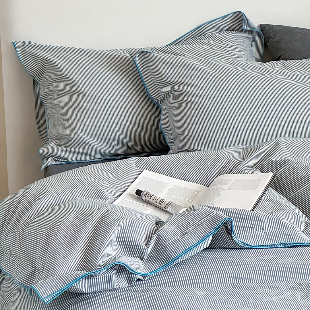 Blue Piping Cotton Bedding Set