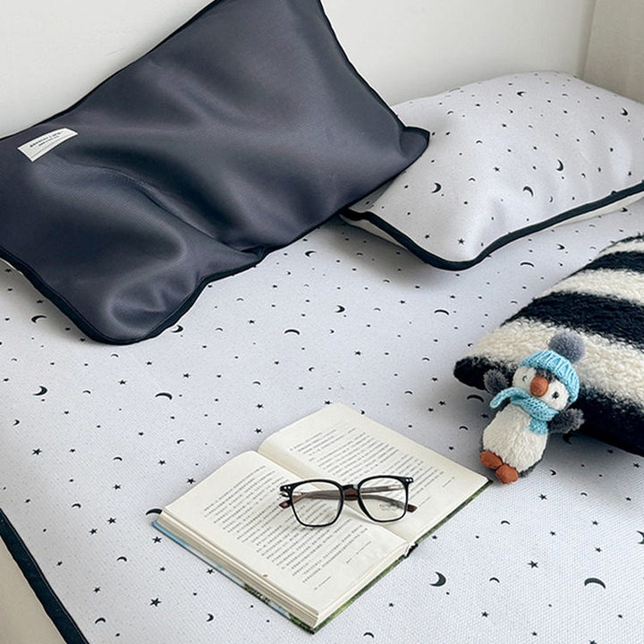 Ice Silk Star & Moon Mat Set Silver Grey