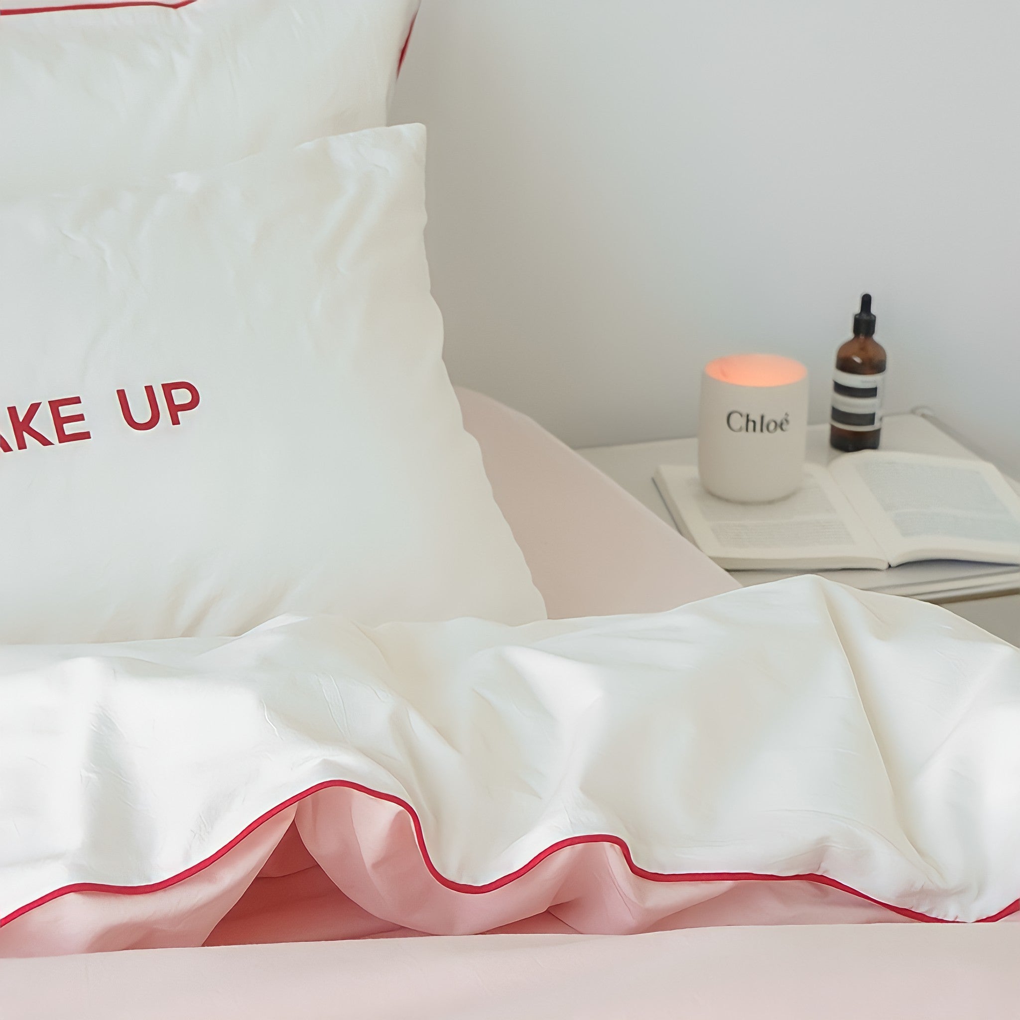 パイピングピンクホワイト寝具セット