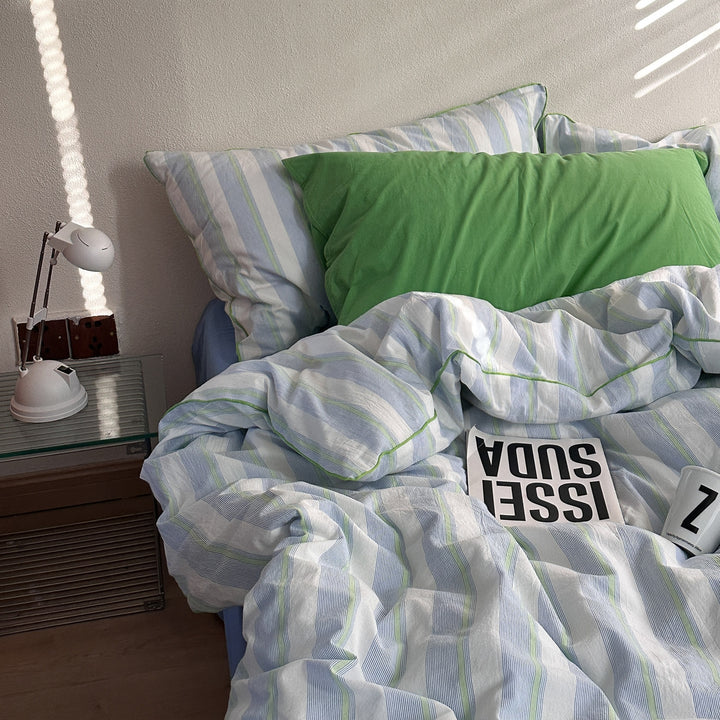 Green Piping Stripe Bedding Set