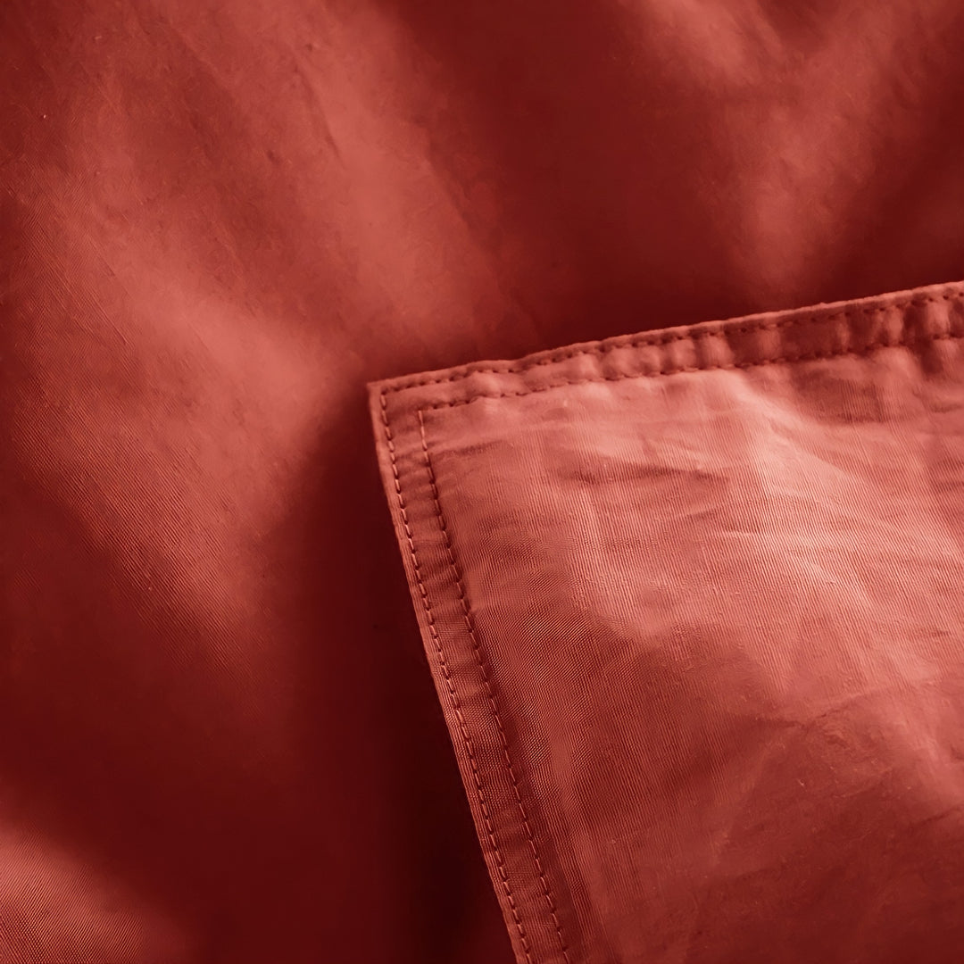 Pure cotton nuanced pastel duvet cover, red