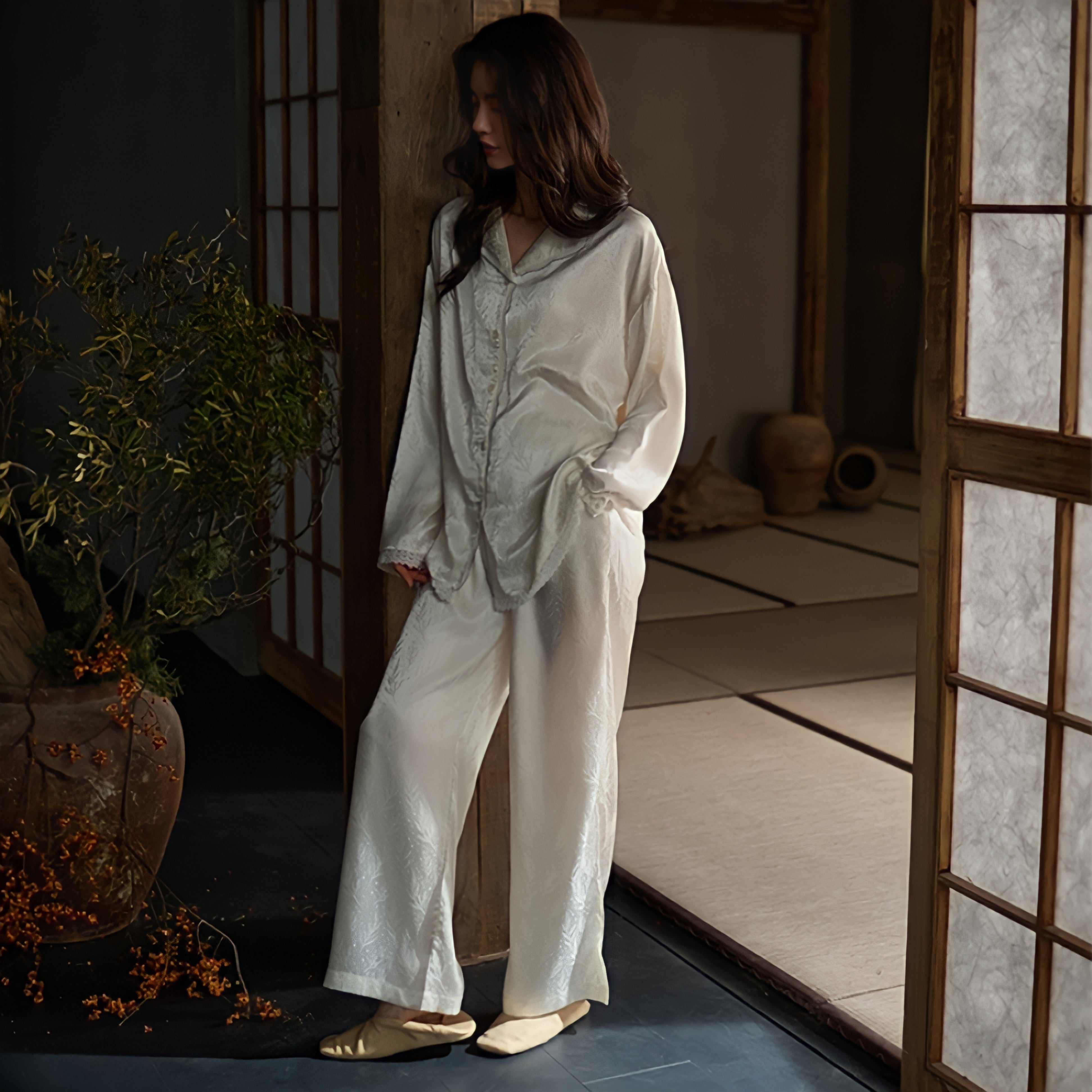 Leaf print ice silk pajamas
