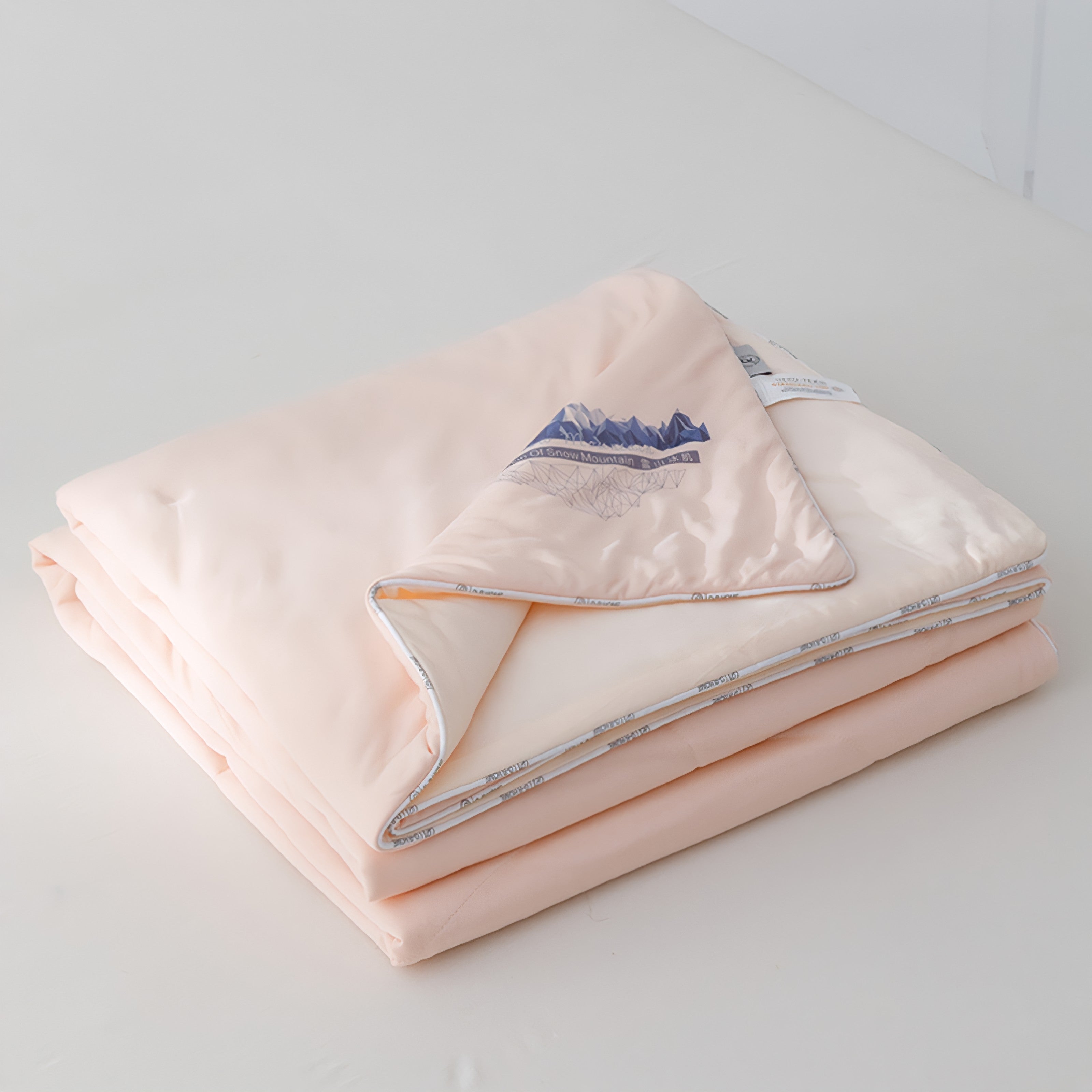 Snow Mountain Mugwort Fiber Mix Cooling Blanket Blue