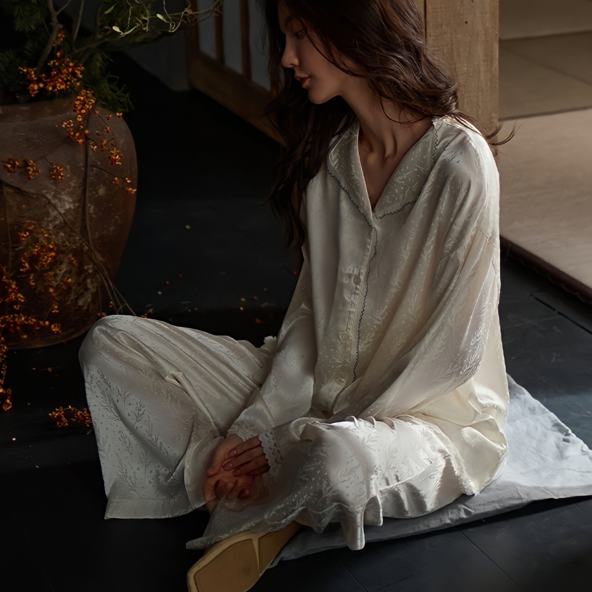 Leaf print ice silk pajamas