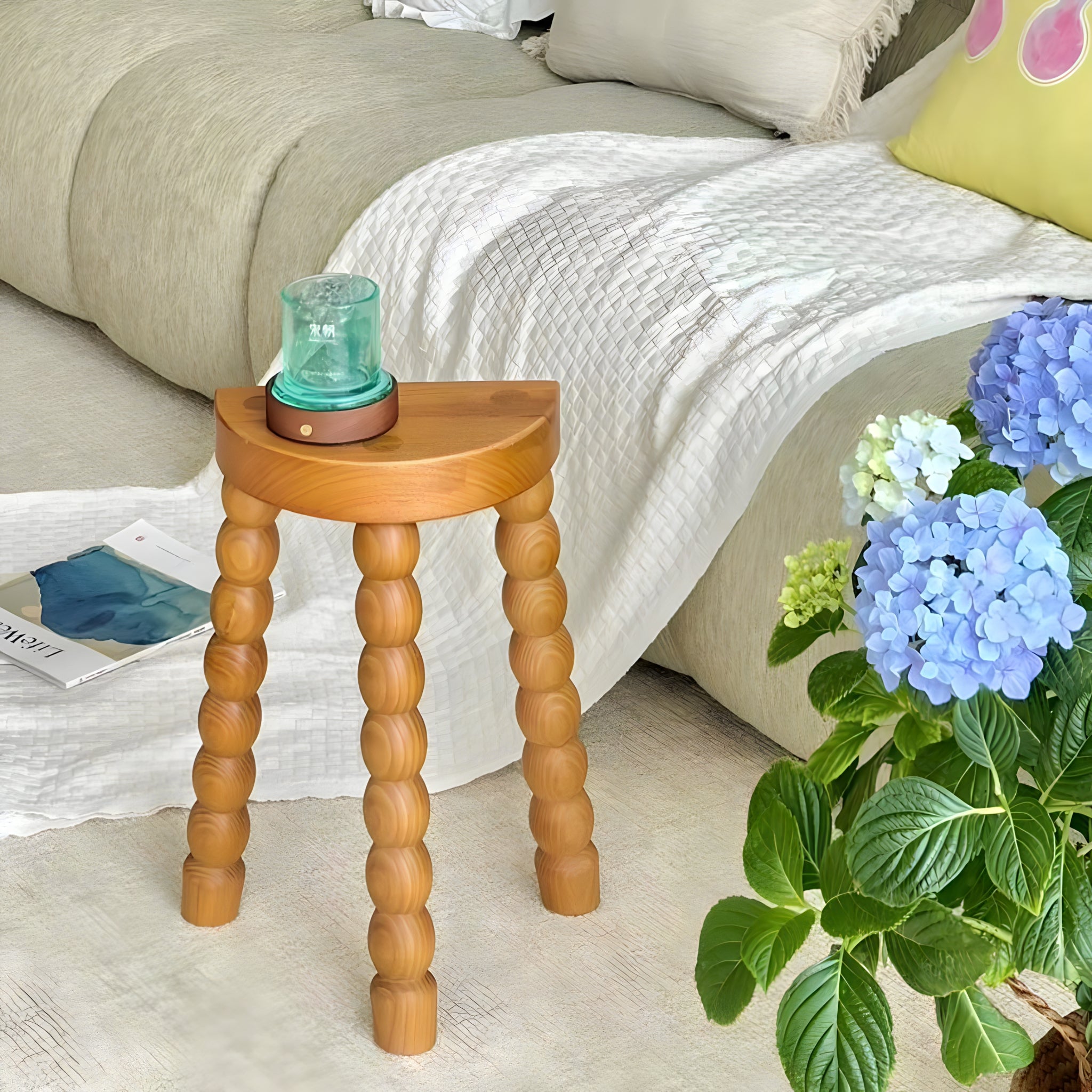 バブルレッグハーフムーンミニテーブル