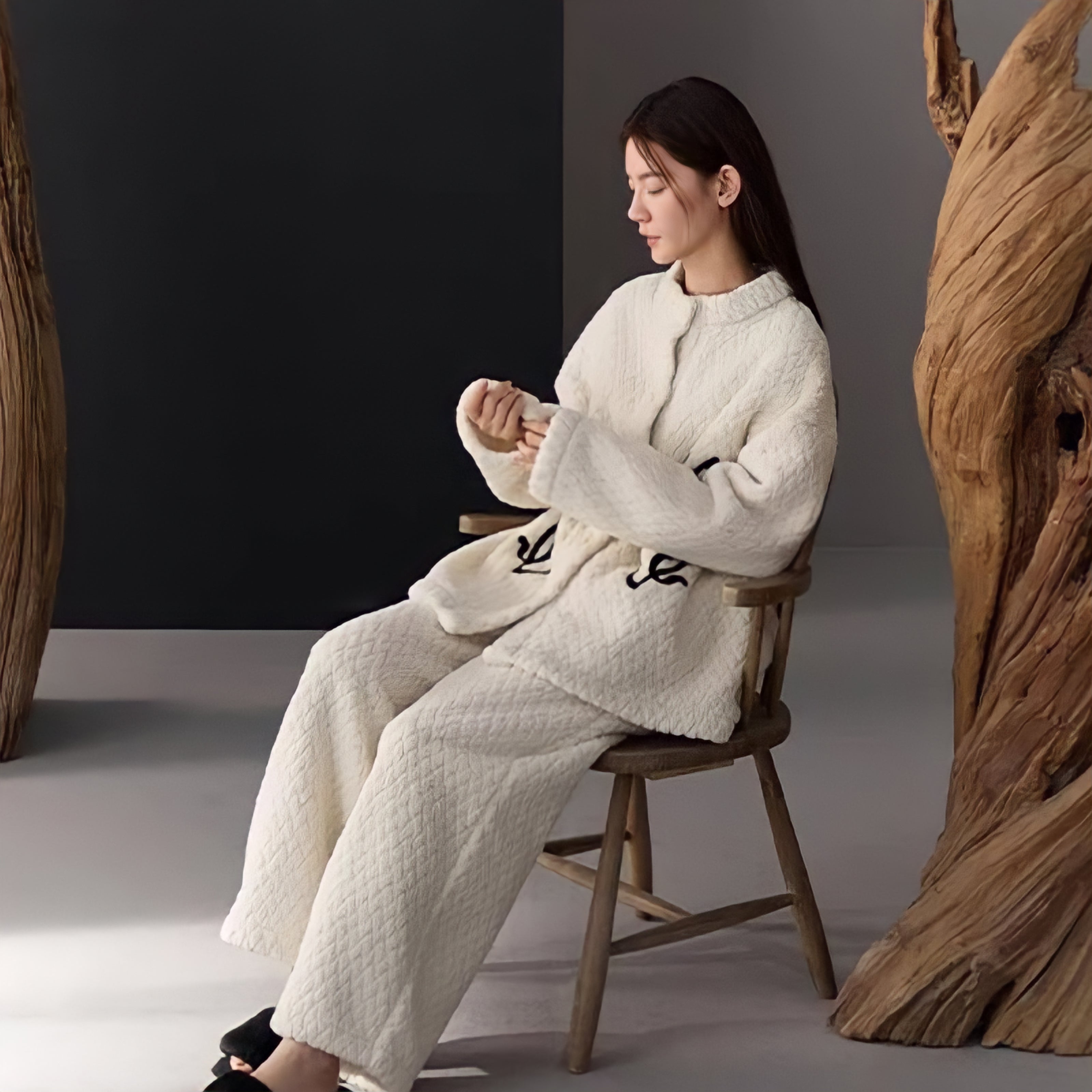 ふわもこフラワー刺繍ルームウェア