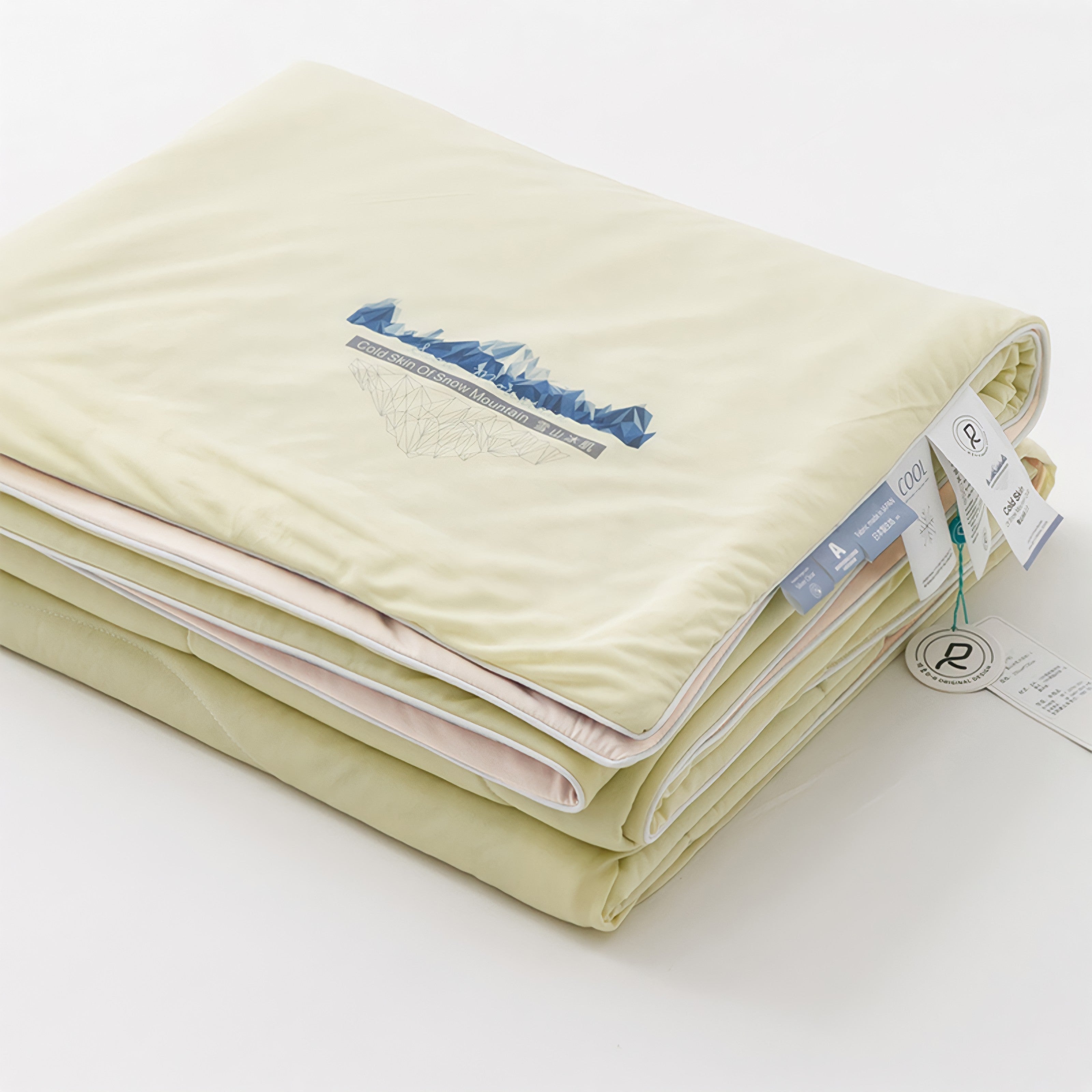 Snow Mountain Mugwort Fiber Mix Cooling Blanket Blue