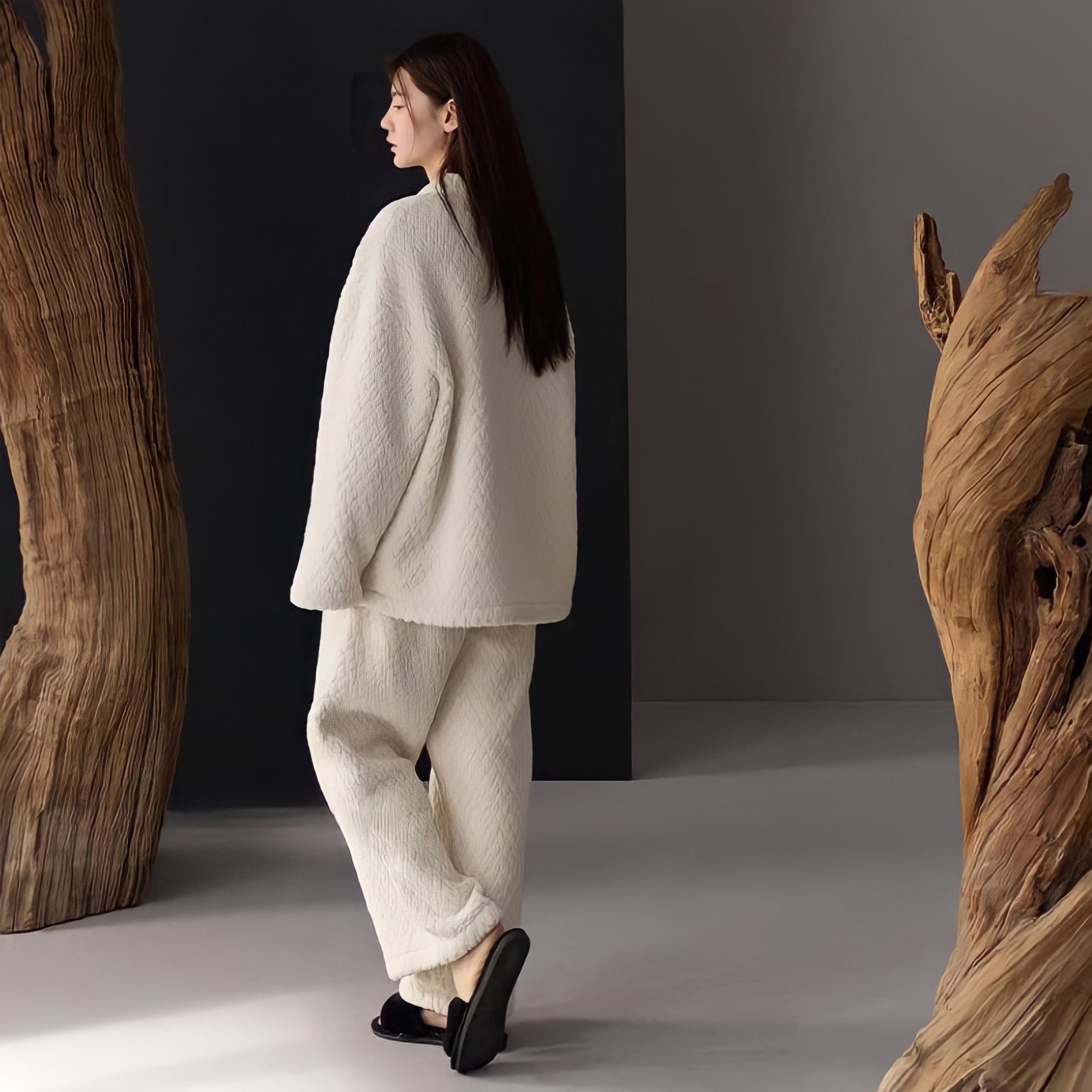 ふわもこフラワー刺繍ルームウェア