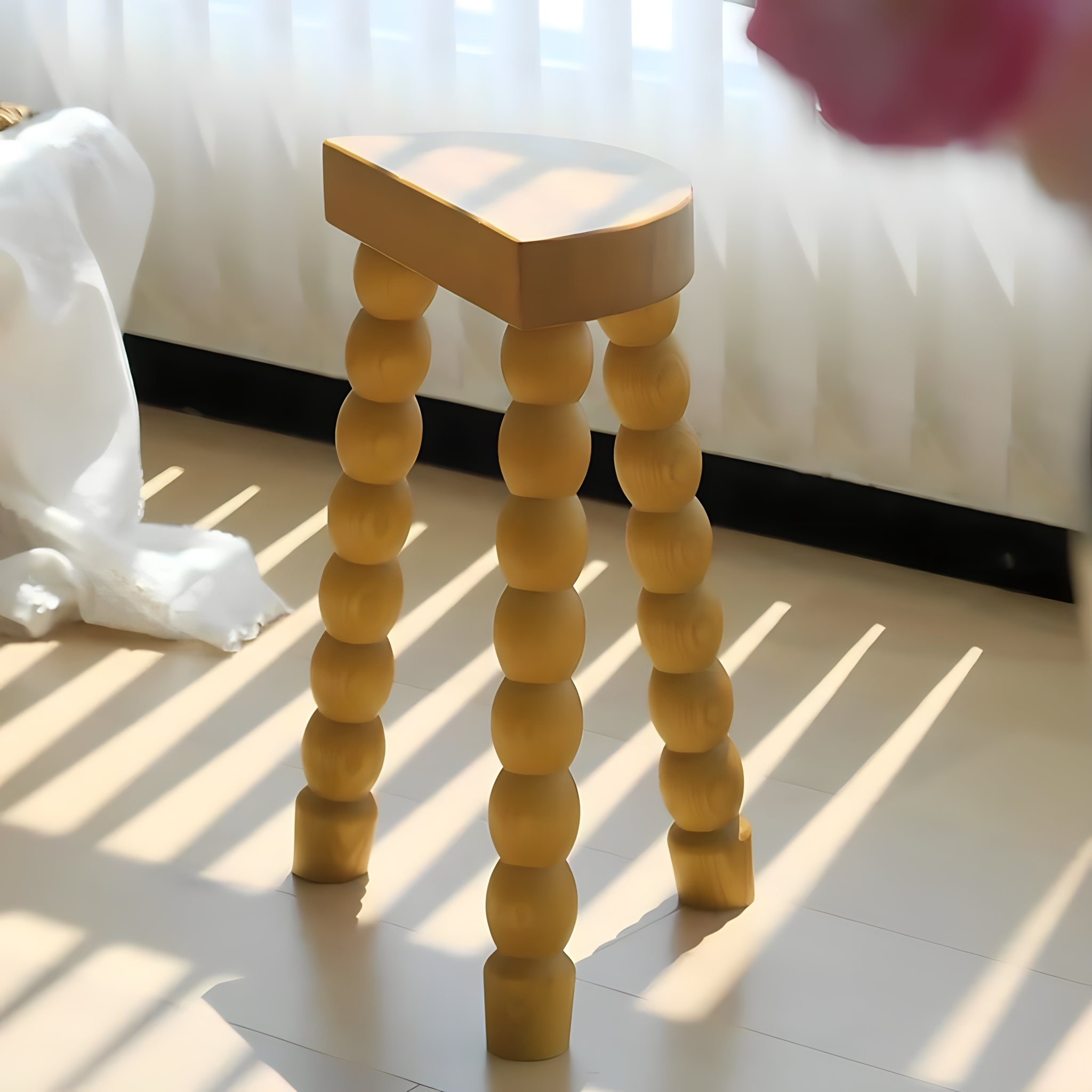 バブルレッグハーフムーンミニテーブル