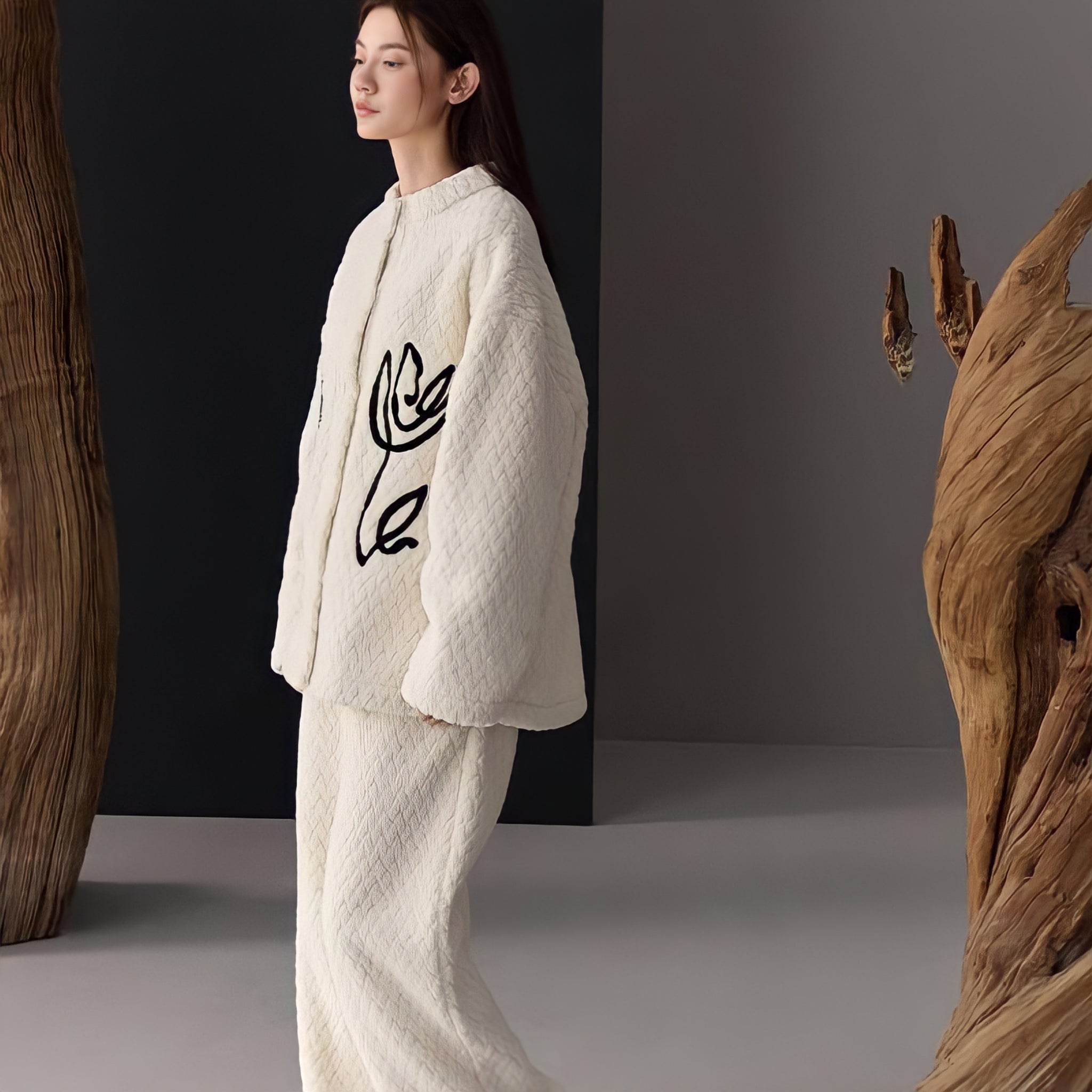 ふわもこフラワー刺繍ルームウェア