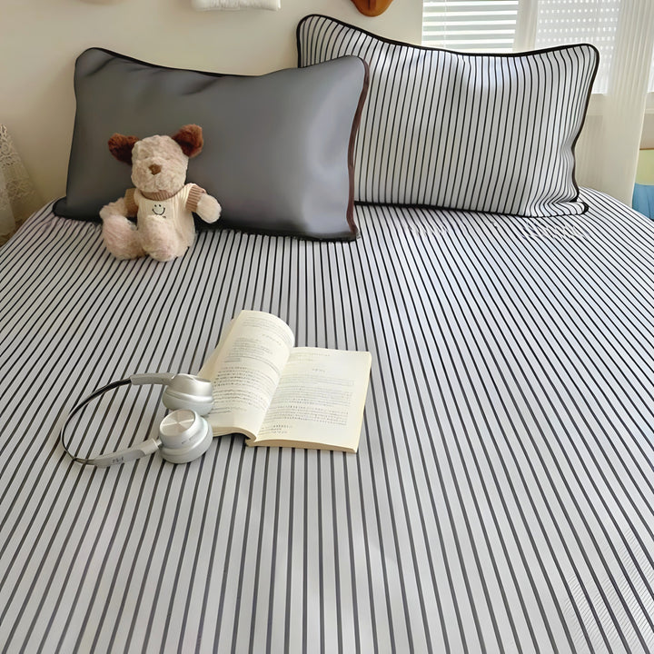 Ice Silk Stripe Summer Mat, Gray