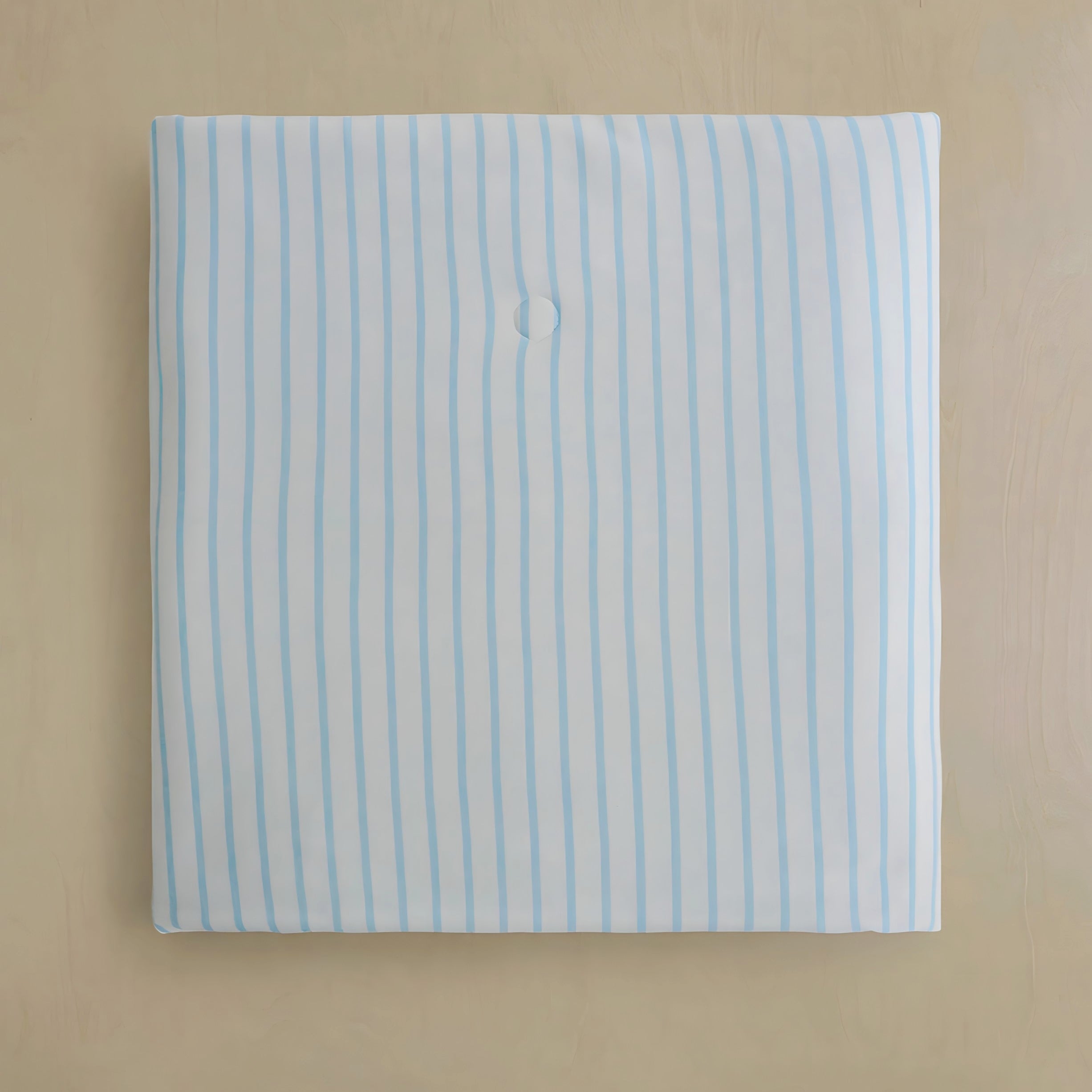 Summer Soft Stripe Quilt, Light Blue