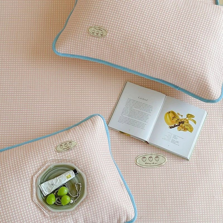 Soft Cool Ice Silk Mat, Strawberry