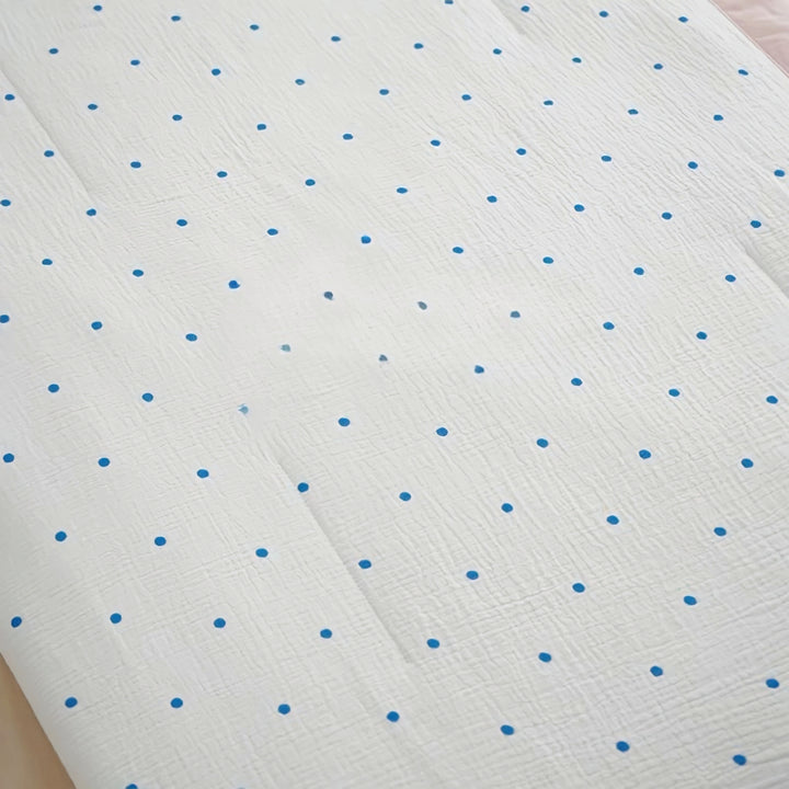 Dotted Soft Gauze Quilt Pink