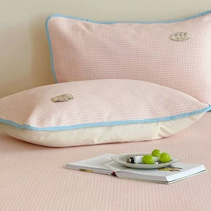 Soft Cool Ice Silk Mat, Strawberry