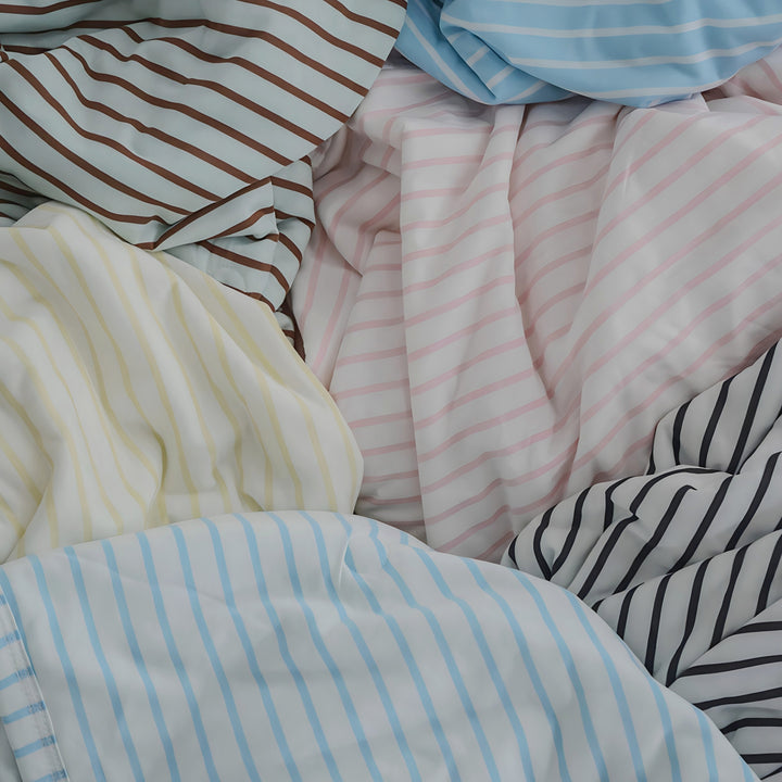 Summer Soft Stripe Quilt Black