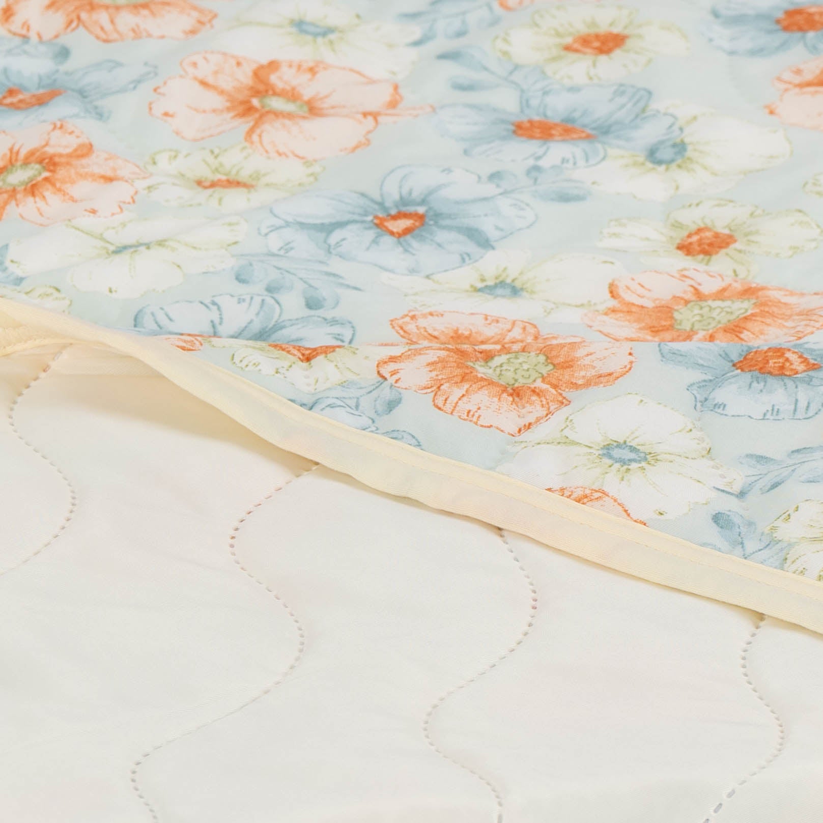 Double Color Cool Quilt Colorful Flowers