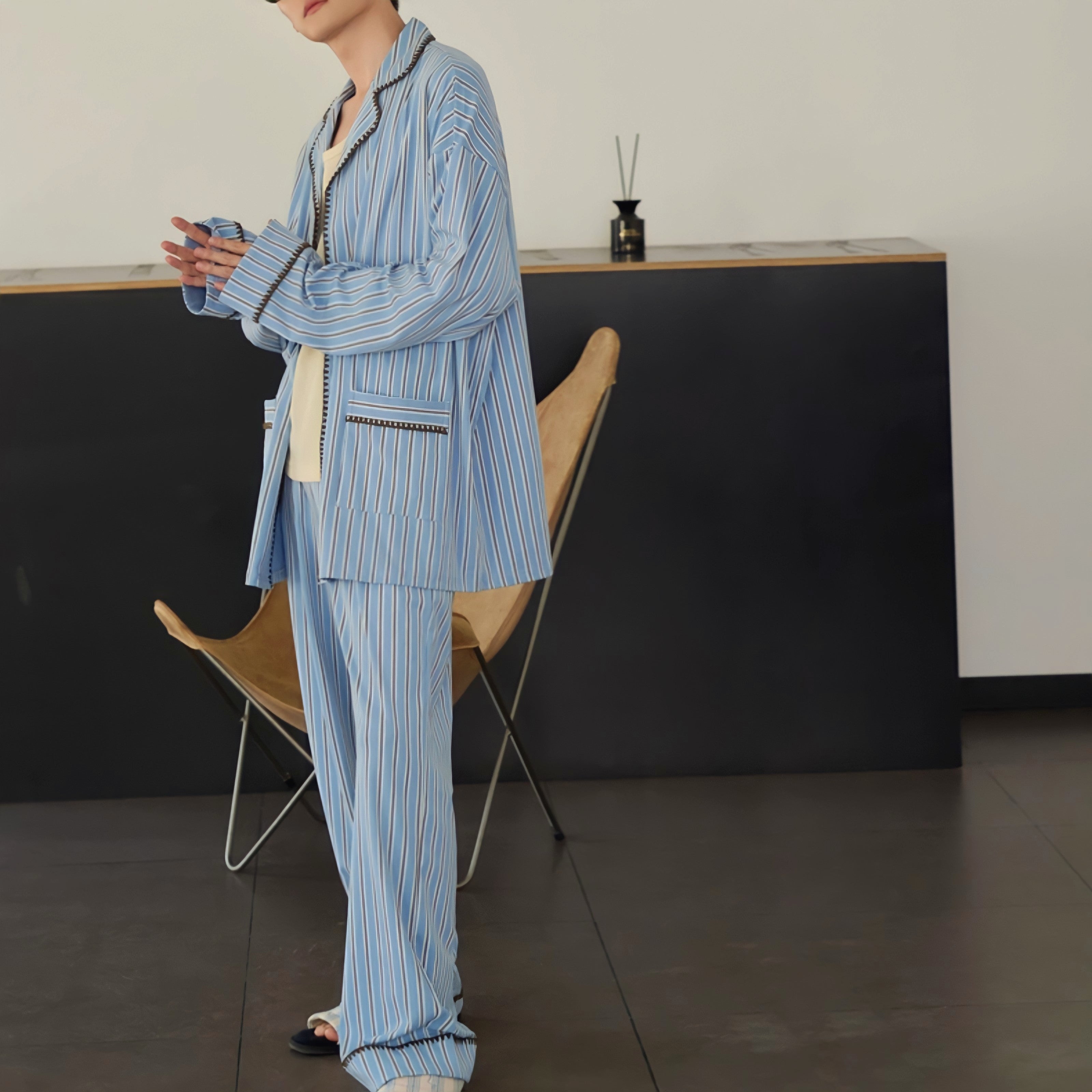 ソフトコットンブルーストライプステッチデザインパジャマ