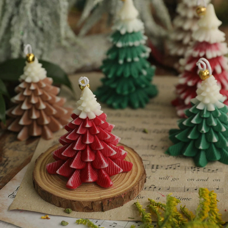 クリスマスツリースノーフレーク香り付きキャンドル kocol